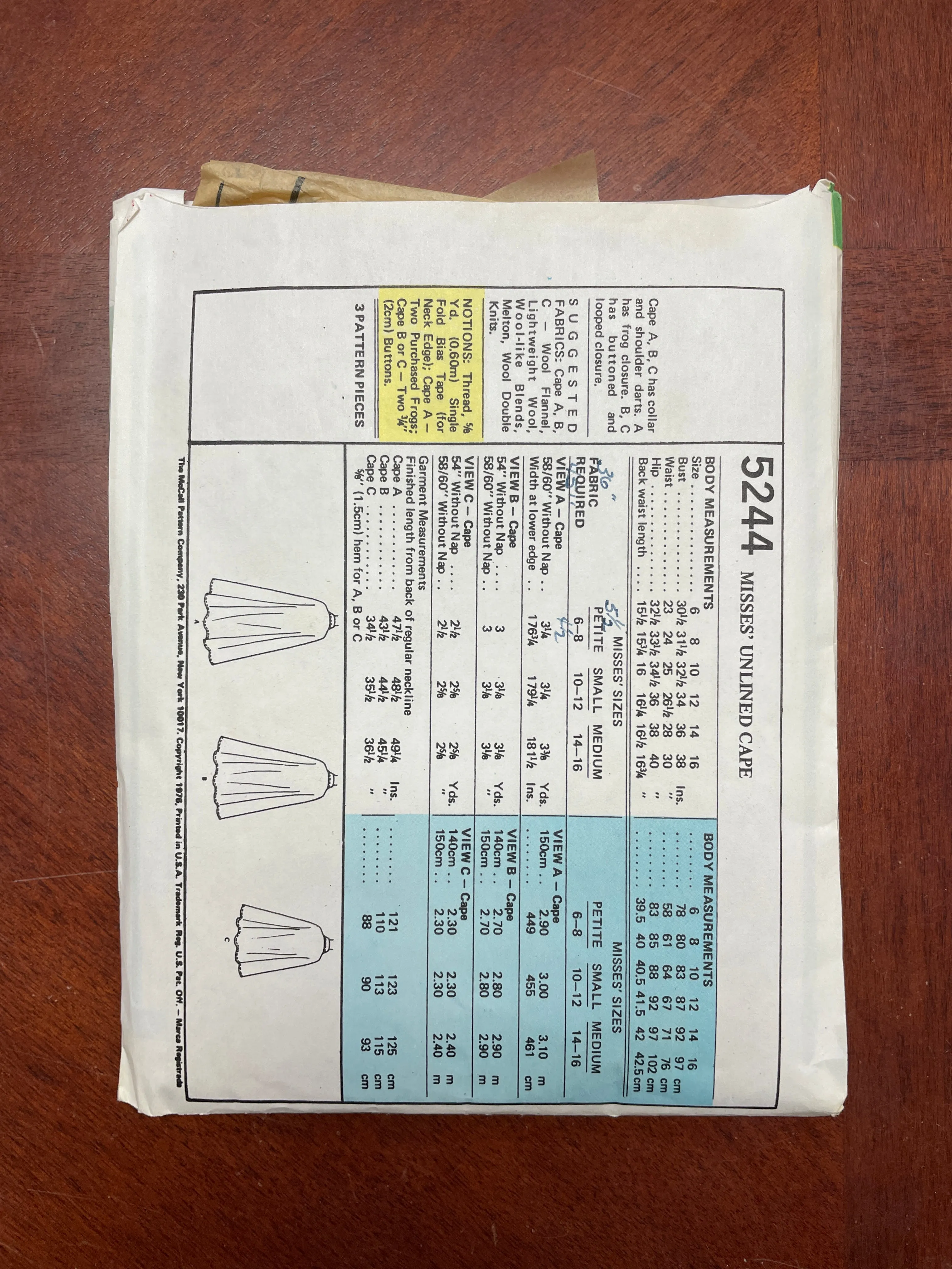 1976 McCall's 5244 Sewing Pattern - Capes