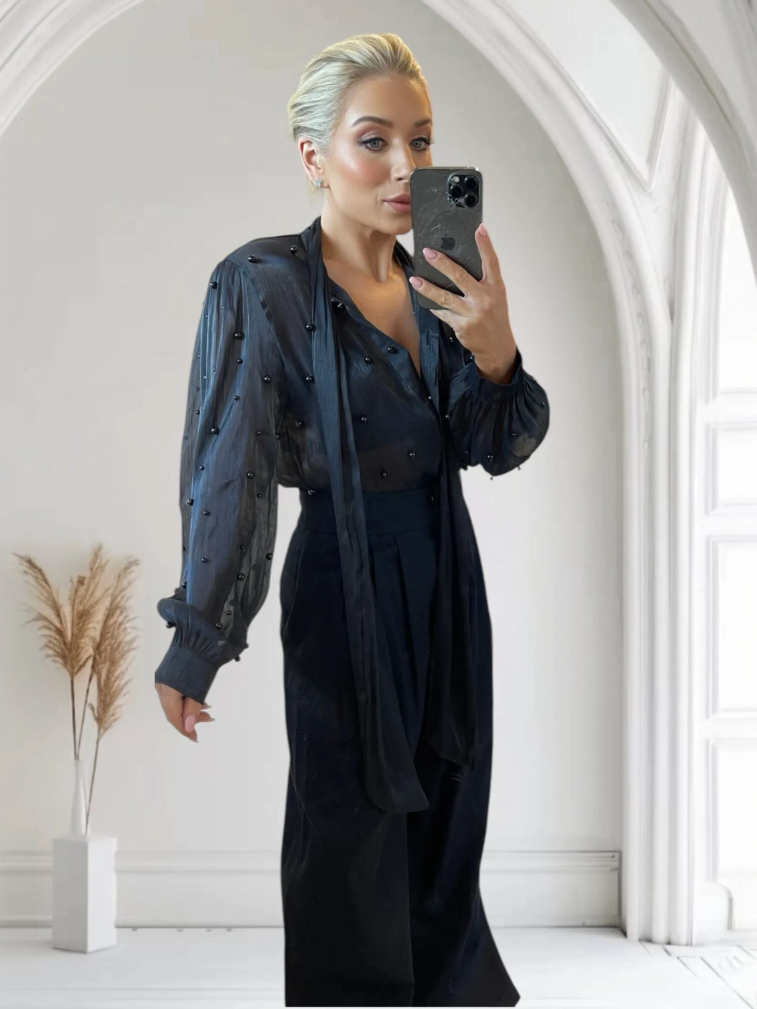 PATRICIA SHEER PEARL BLOUSE - BLACK