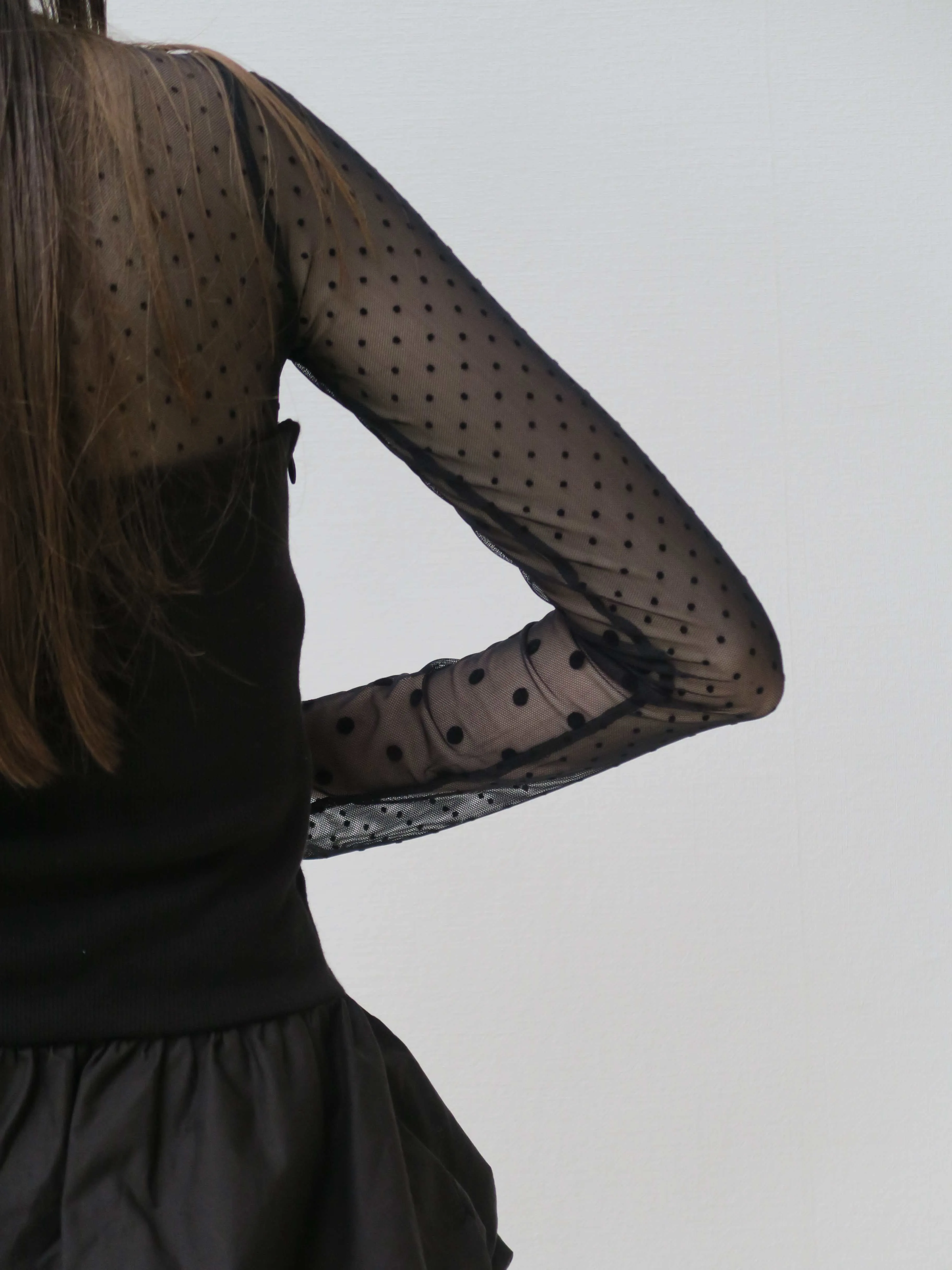 SHEER DOT TURTLE TOPS