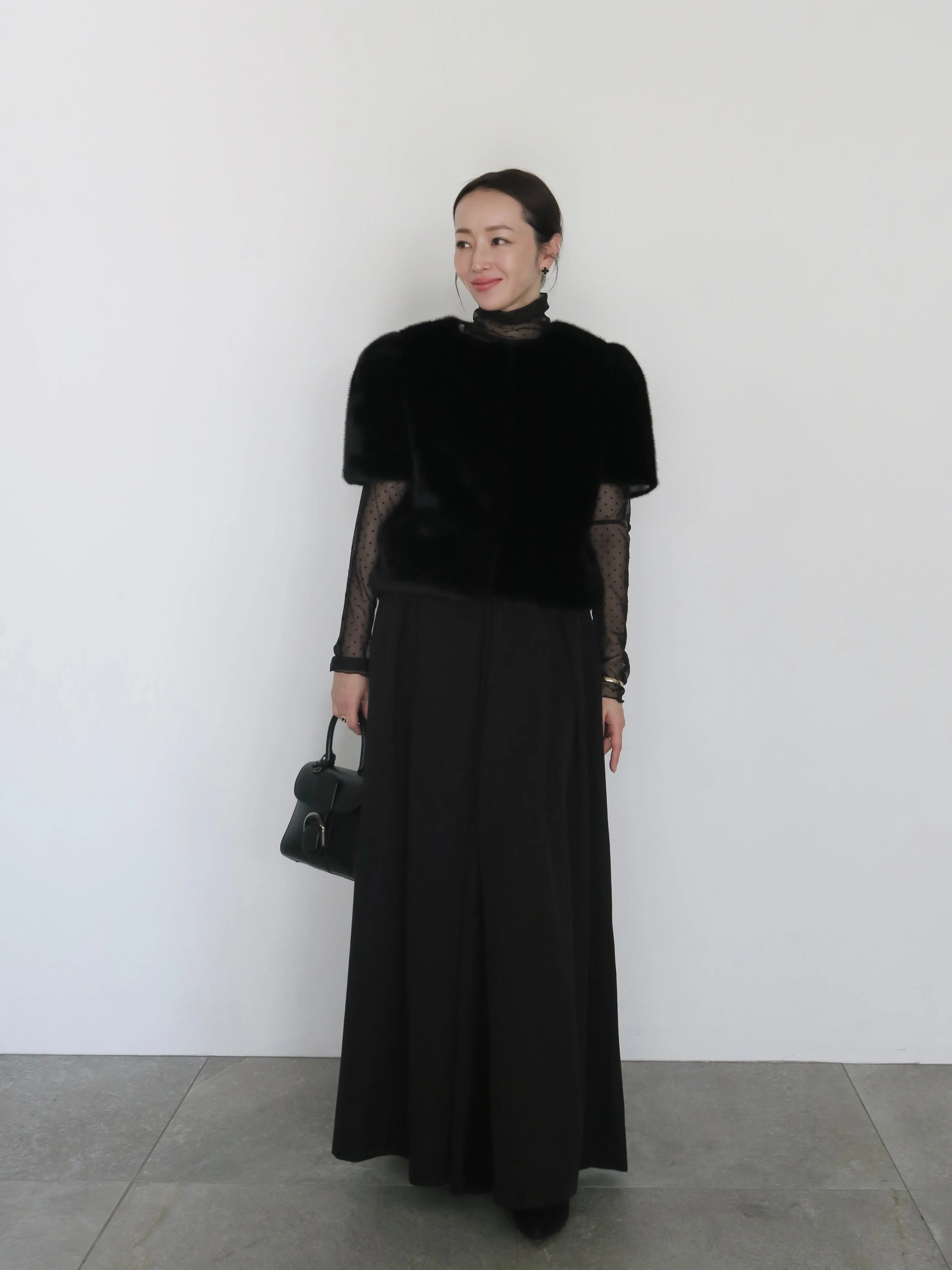 SHEER DOT TURTLE TOPS