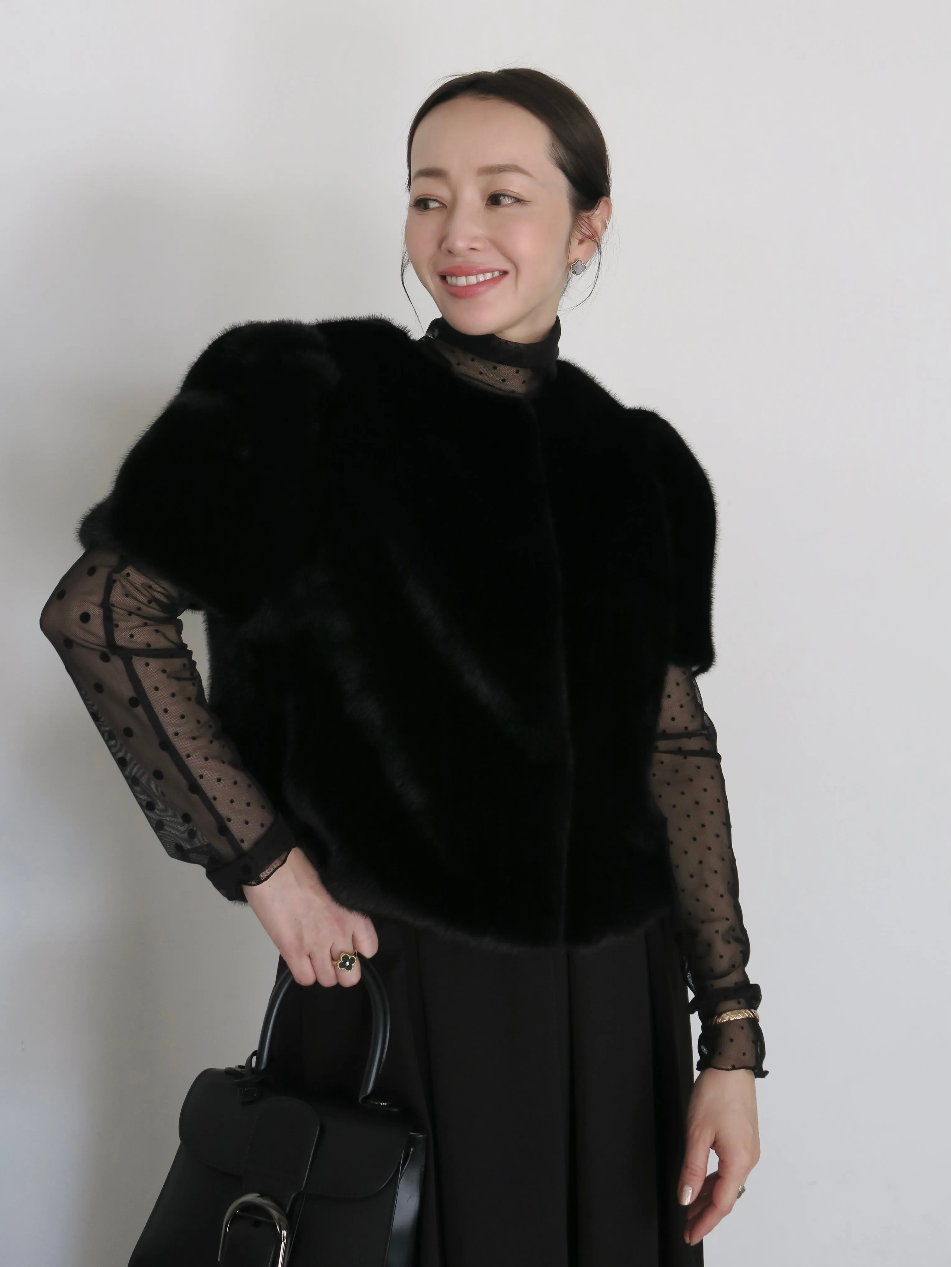 SHEER DOT TURTLE TOPS