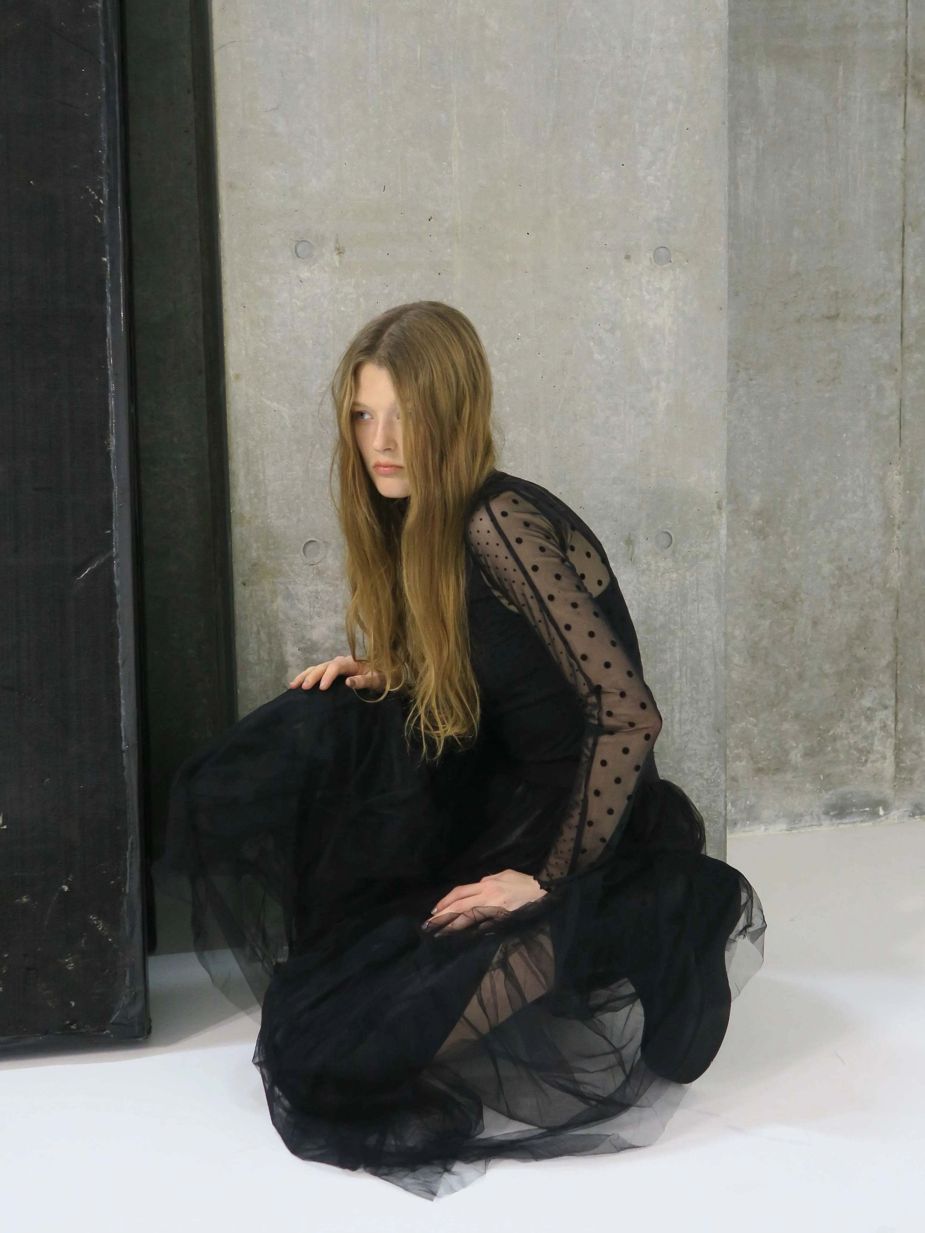 SHEER DOT TURTLE TOPS