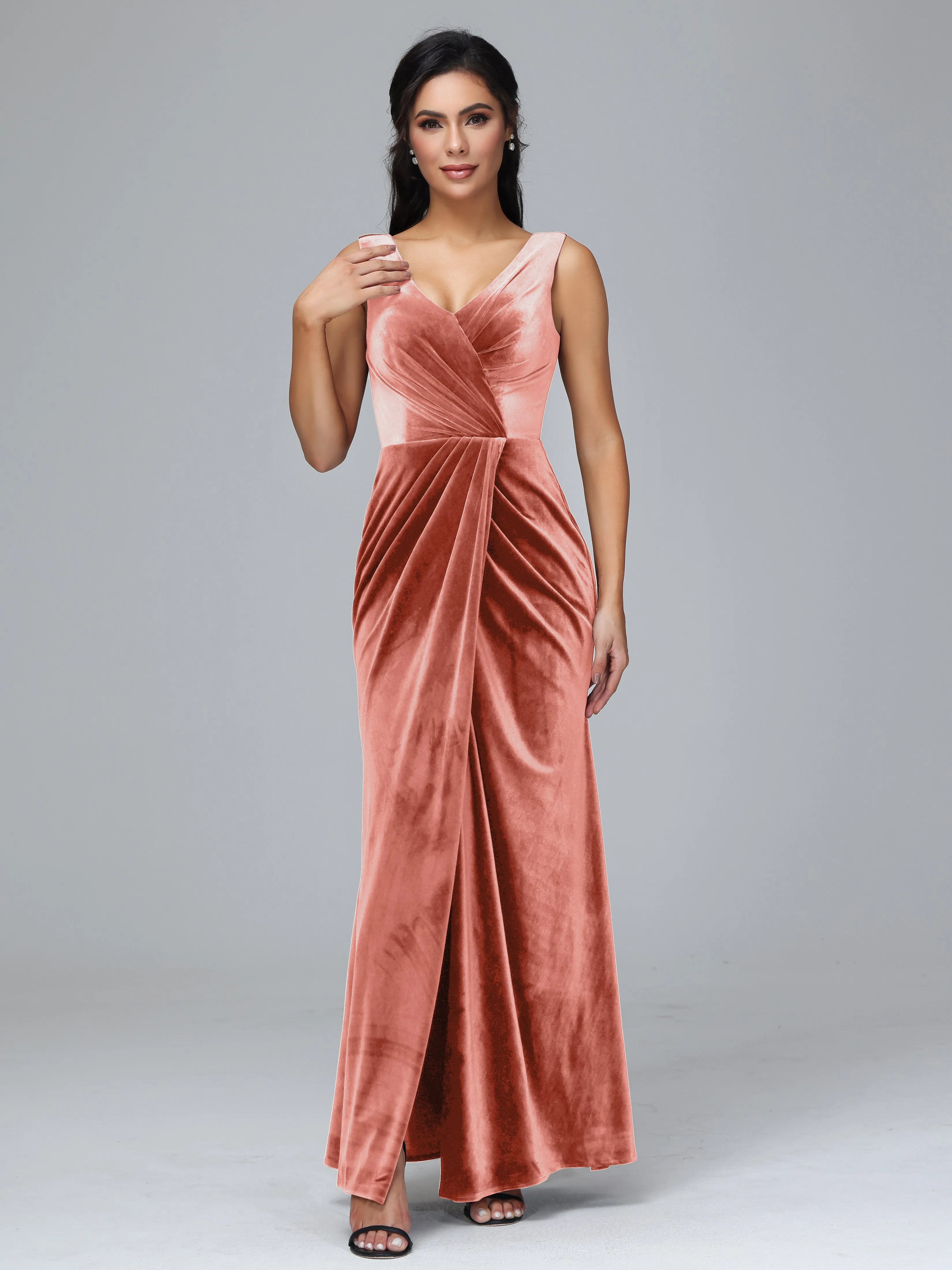 Sleeveless Pleats V-Back Plus Size Bridesmaid Dresses