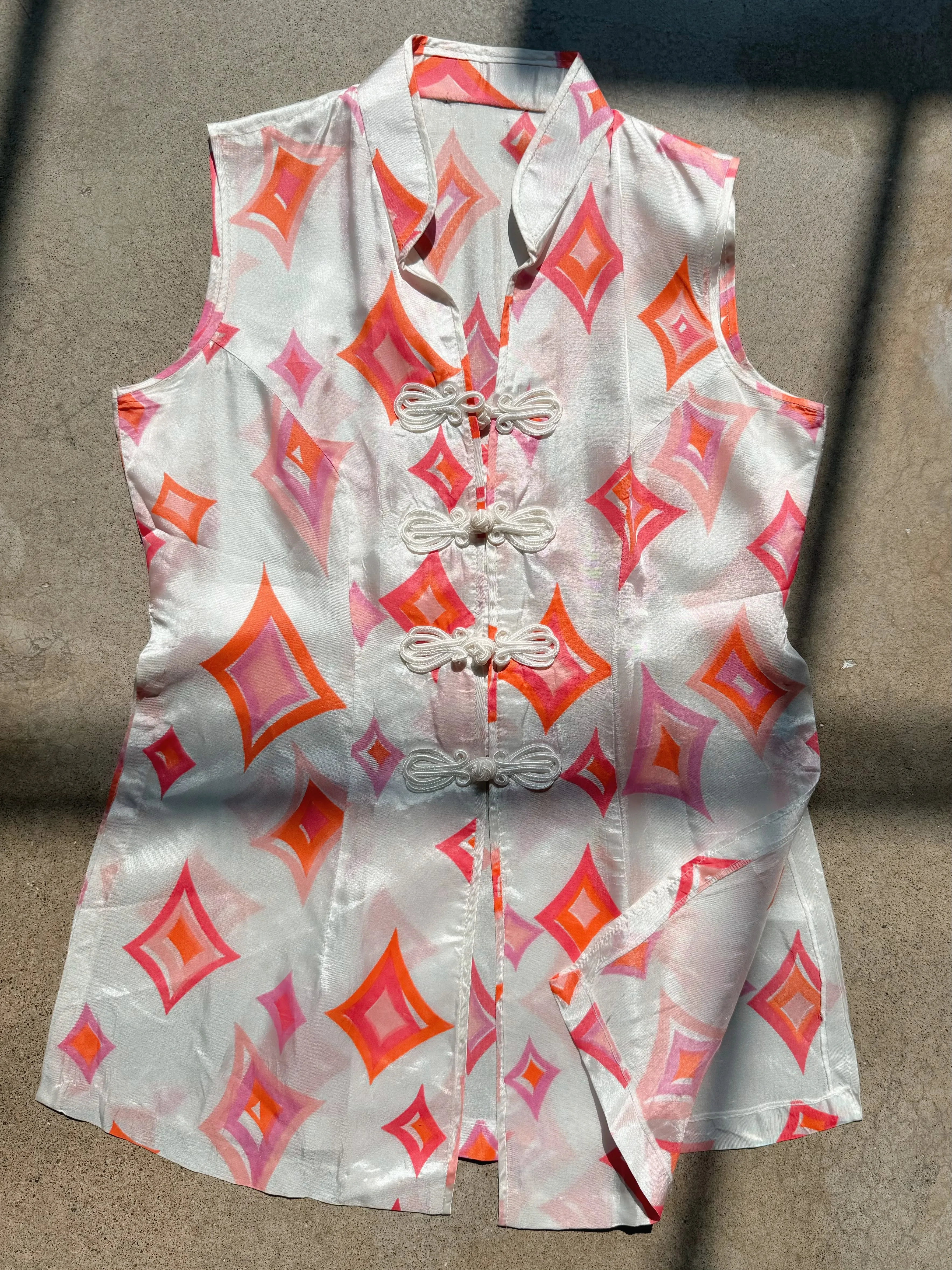 Vintage Side Slit Sleeveless Blouse (XS)