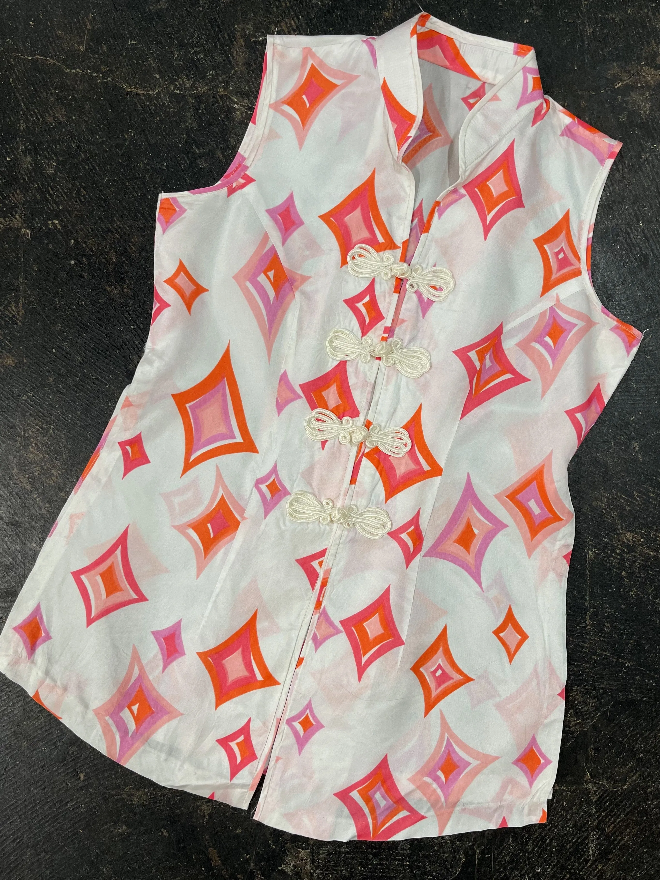 Vintage Side Slit Sleeveless Blouse (XS)