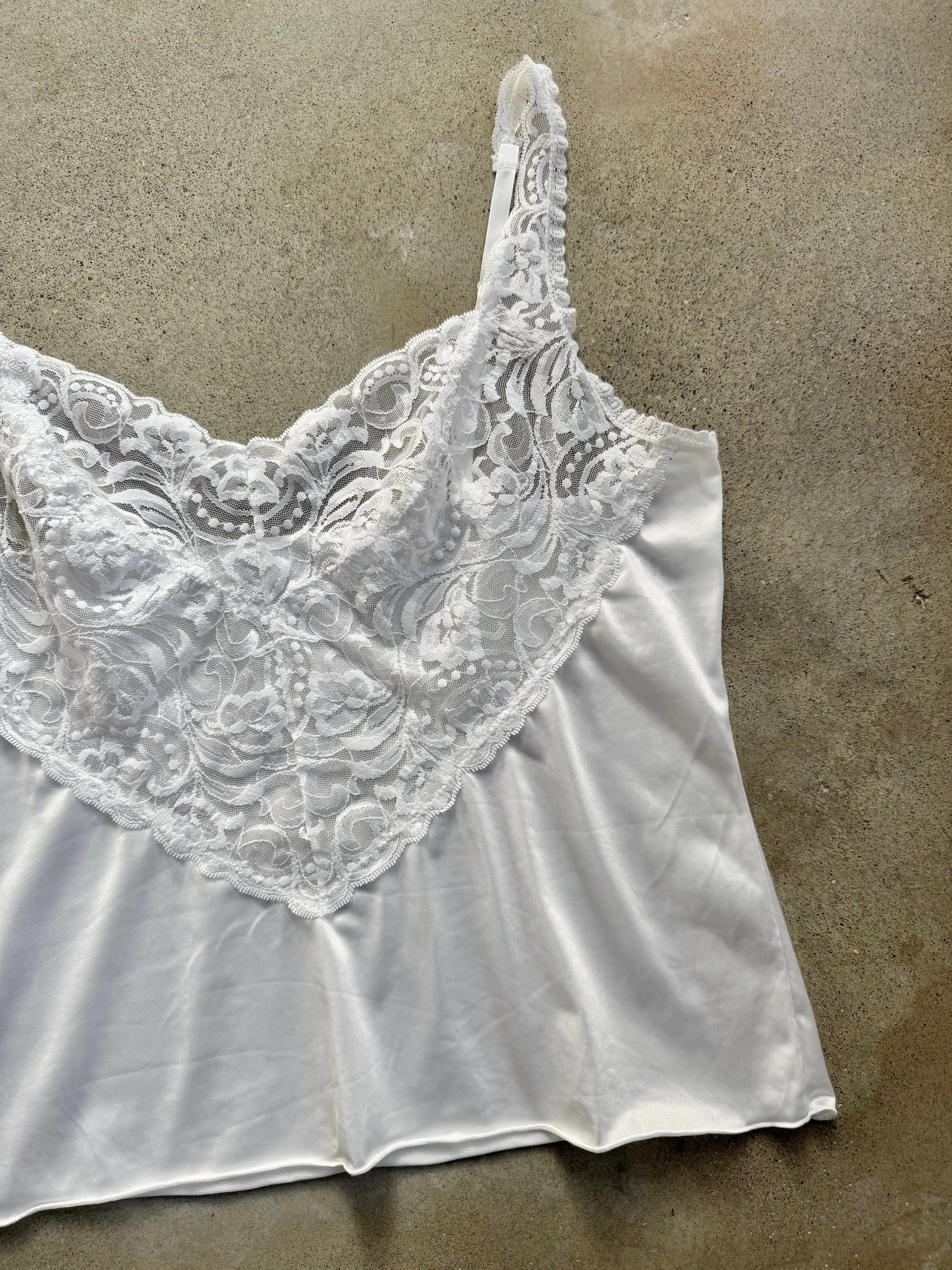 Vintage Vanity Fair White Lace Front Camisole (L)